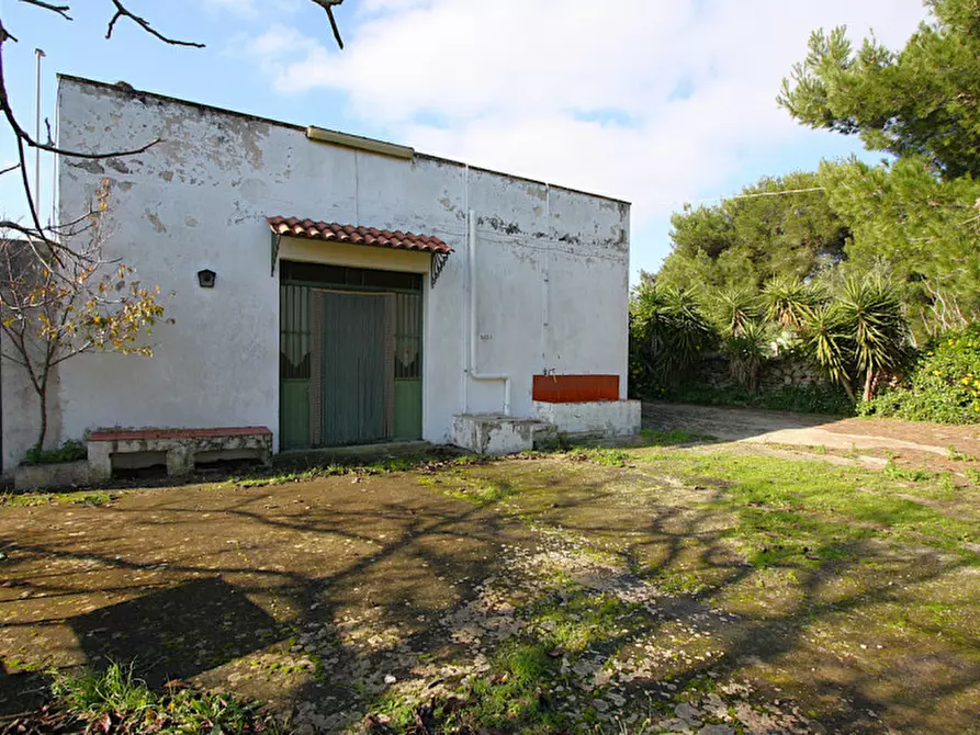 Immagine 2 di Villa in vendita  in SC Antica d'Acquarica a Ruffano