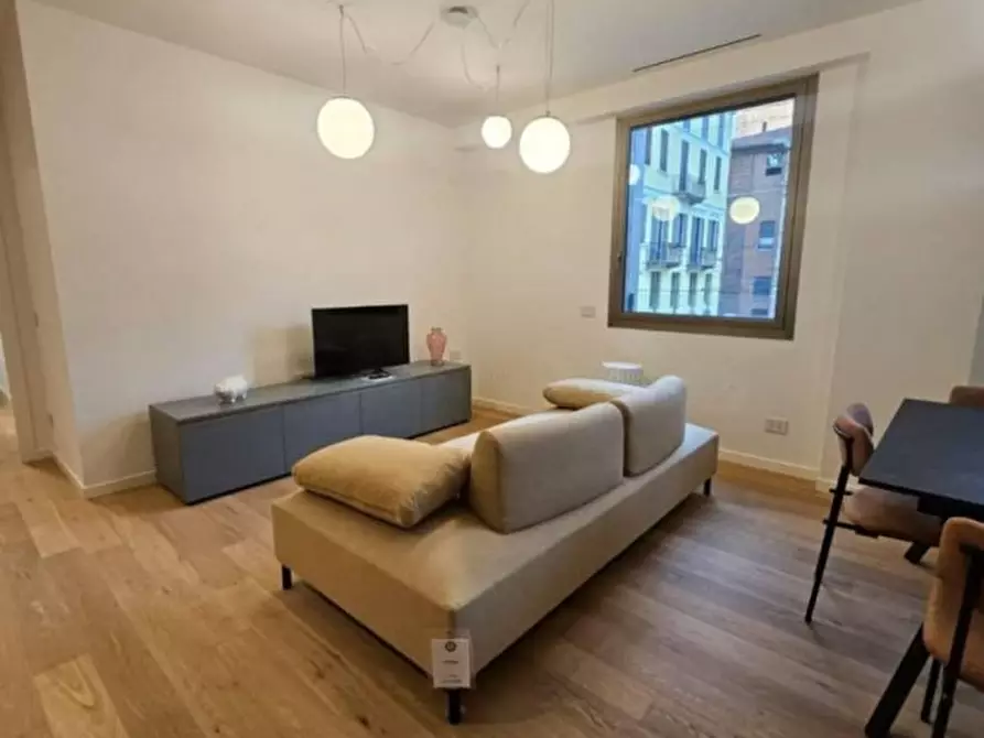 Immagine 1 di Appartamento in affitto  in Corso di Porta Romana, 46 a Milano