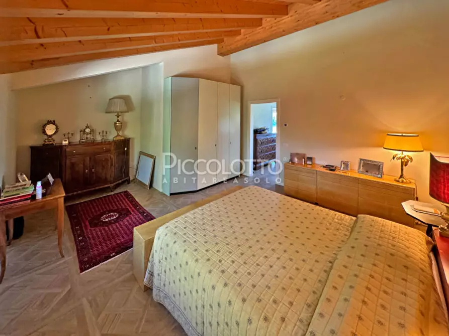 Immagine 21 di Villa in vendita  in via Strada dei Colli a Asolo
