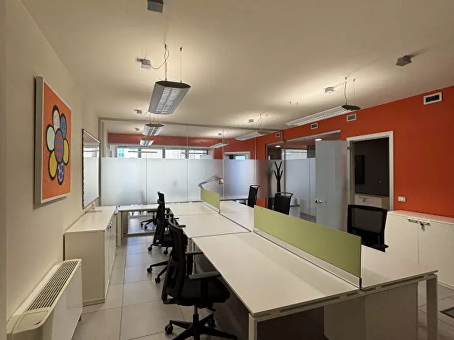 Immagine 1 di Ufficio in affitto  a Padova