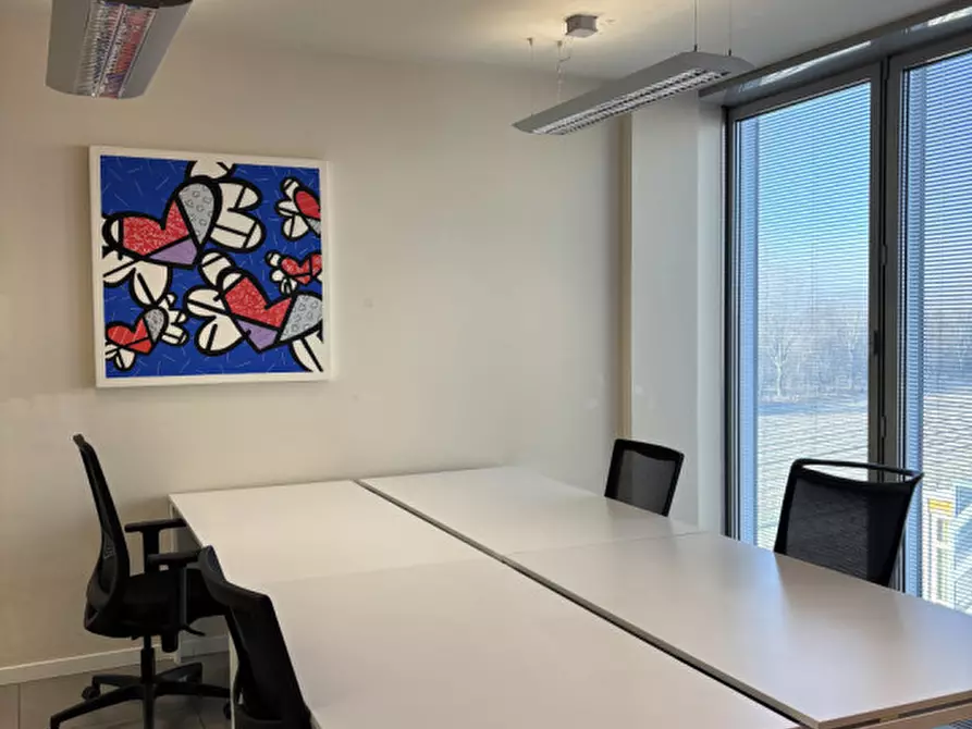 Immagine 6 di Ufficio in affitto  a Padova