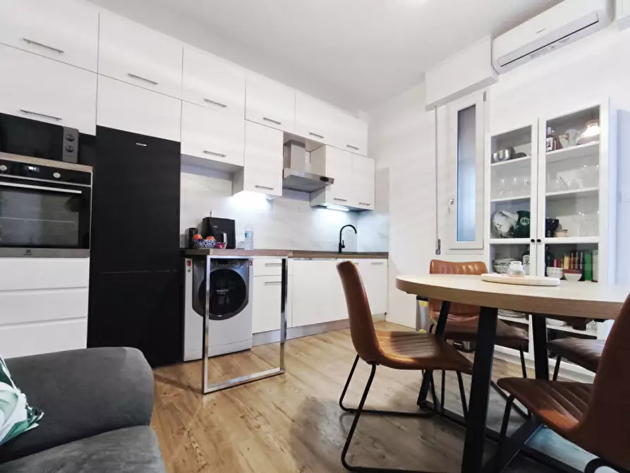 Immagine 6 di Appartamento in vendita  in Via Cassino a Bologna