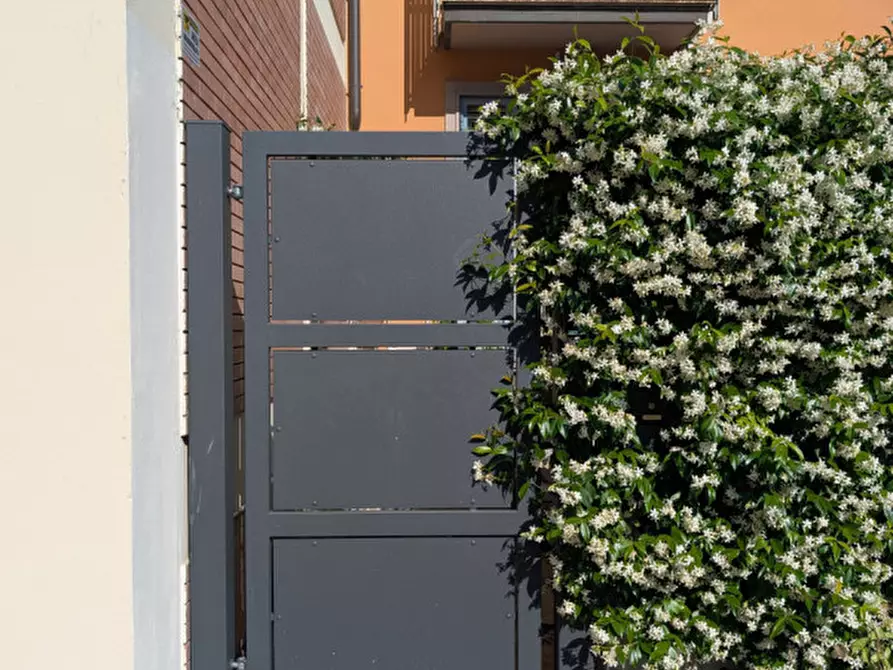 Immagine 53 di Appartamento in vendita  in Via Cassino a Bologna