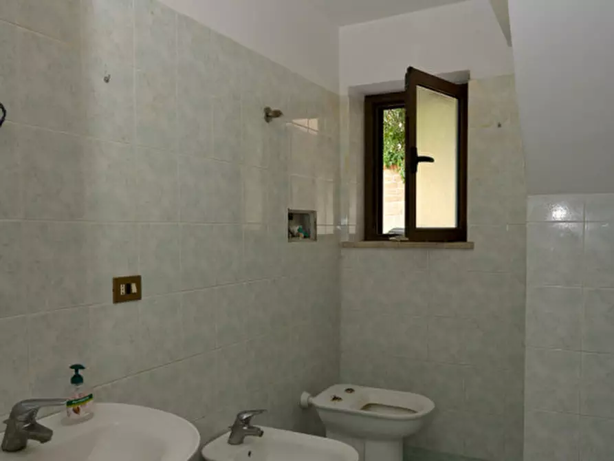 Immagine 13 di Villa in vendita  in V Strada a Castelnuovo Di Porto