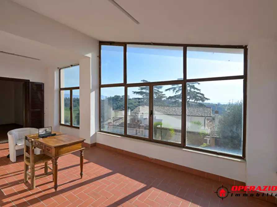 Immagine 38 di Villa in vendita  in V Strada a Castelnuovo Di Porto