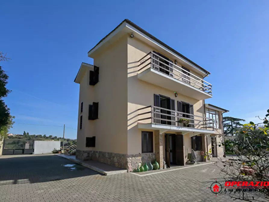 Immagine 54 di Villa in vendita  in V Strada a Castelnuovo Di Porto