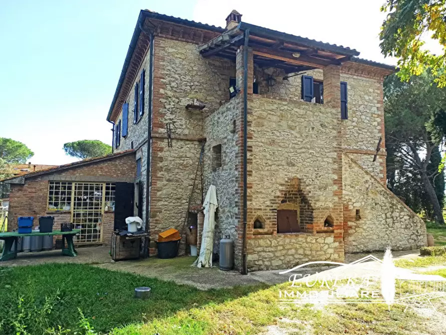 Immagine 2 di Rustico / casale in vendita  in VIA DELLA PIANA a Castiglione Del Lago
