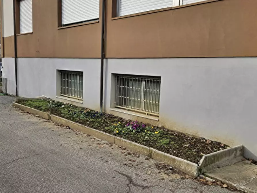 Immagine 2 di Laboratorio in vendita  in Via della Tecnica 31 a San Lazzaro Di Savena