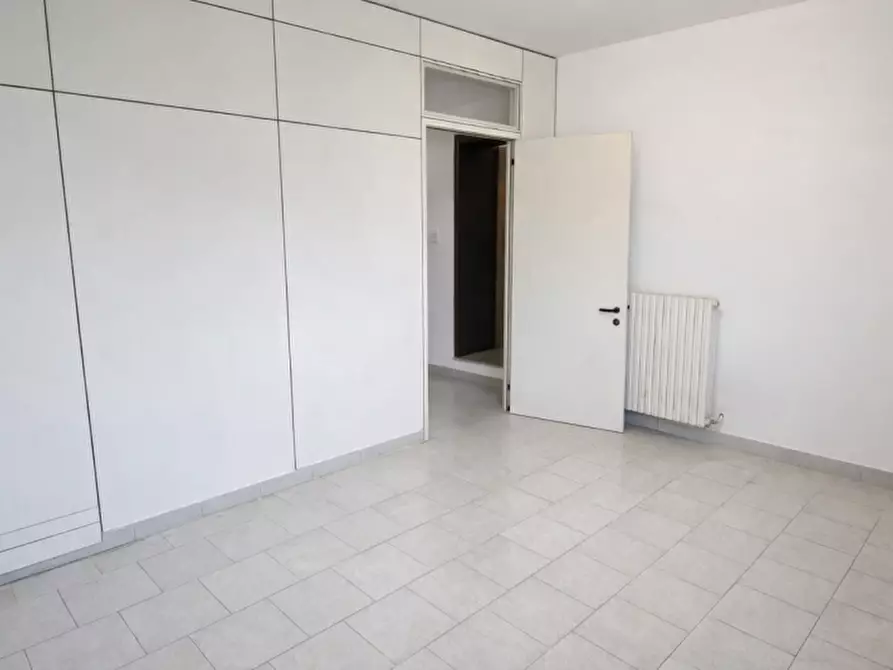 Immagine 12 di Laboratorio in vendita  in Via della Tecnica 31 a San Lazzaro Di Savena