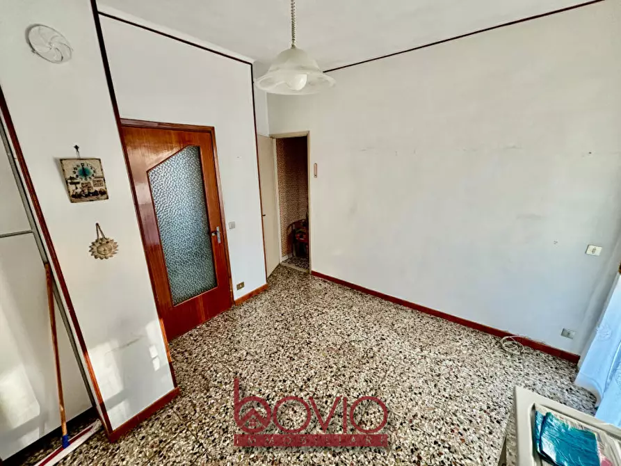 Immagine 15 di Appartamento in vendita  in Via Gian Antonio Momo 14 a Chivasso