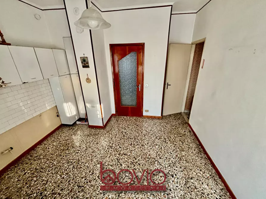 Immagine 19 di Appartamento in vendita  in Via Gian Antonio Momo 14 a Chivasso