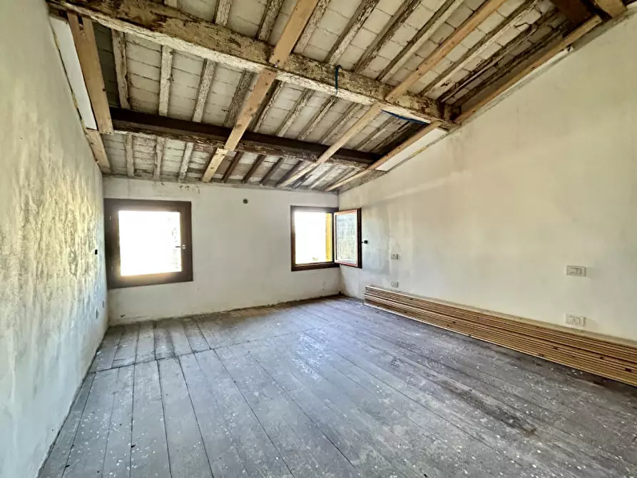 Immagine 8 di Villetta a schiera in vendita  in Via Suppiavento 26 a Bonavigo