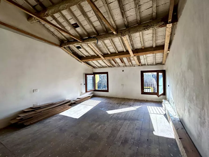 Immagine 10 di Villetta a schiera in vendita  in Via Suppiavento 26 a Bonavigo