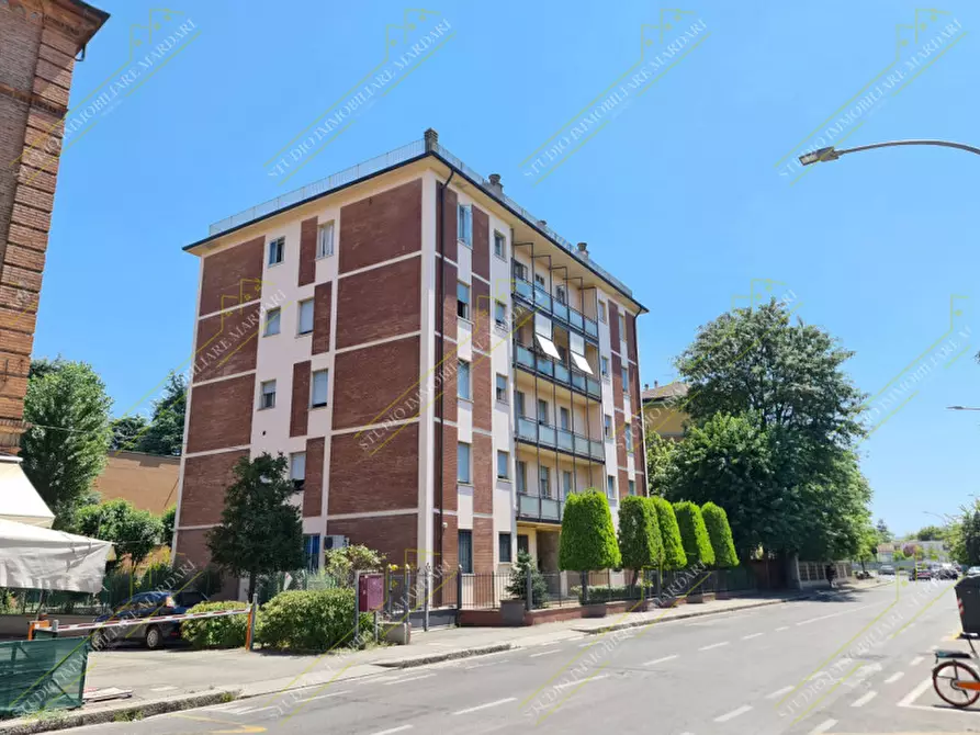 Immagine 26 di Appartamento in affitto  in Via Francesco Zanardi, 81 a Bologna