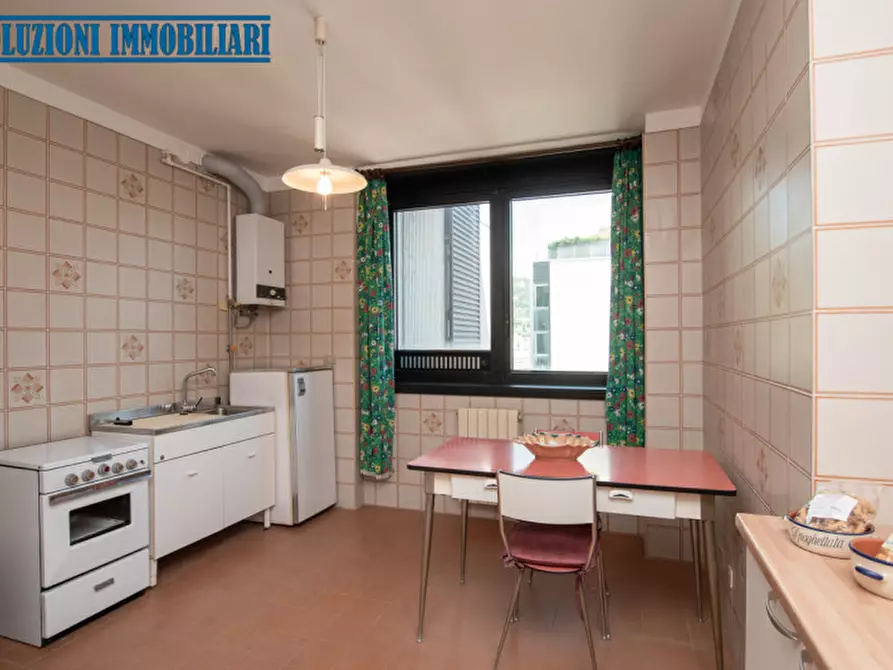 Immagine 12 di Appartamento in vendita  in via pirandello a Savona
