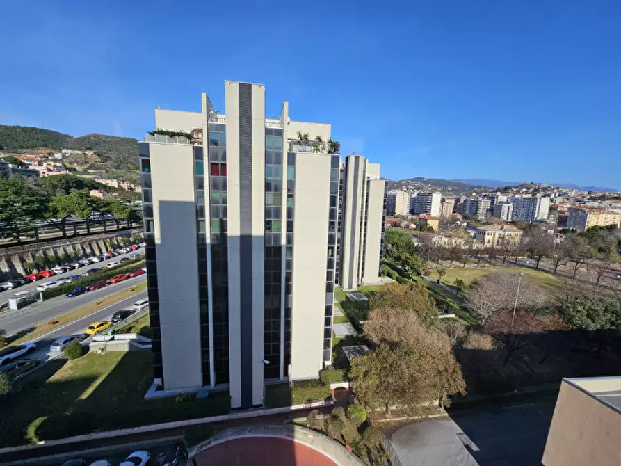 Immagine 12 di Appartamento in vendita  in via pirandello a Savona