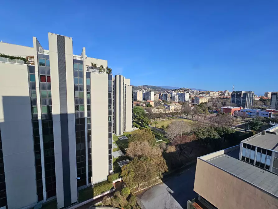 Immagine 13 di Appartamento in vendita  in via pirandello a Savona