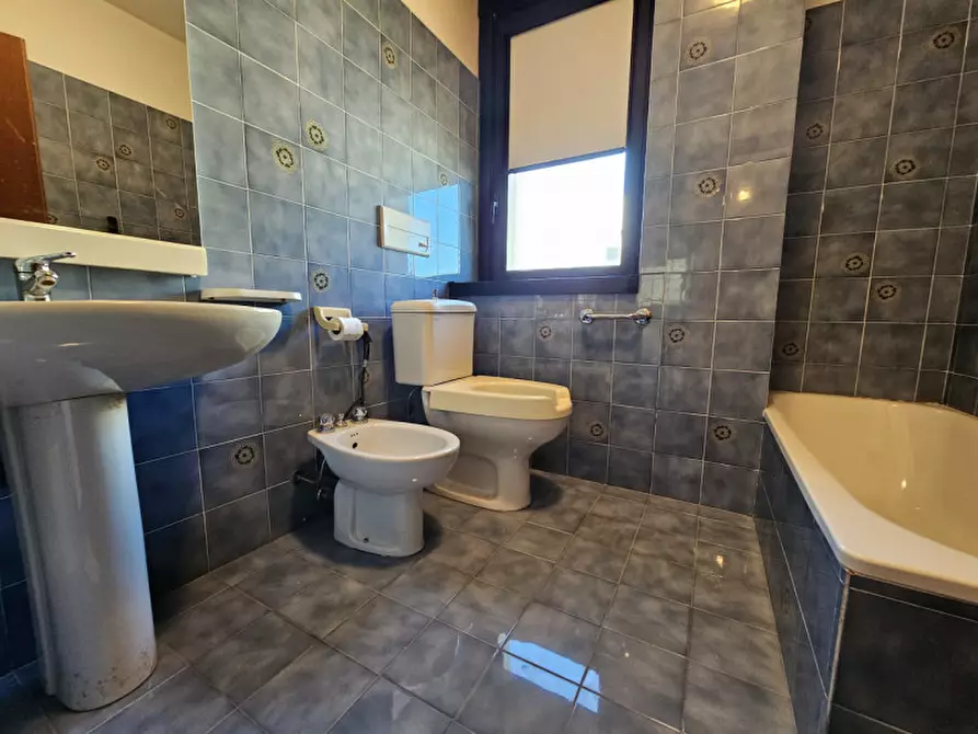 Immagine 15 di Appartamento in vendita  in via pirandello a Savona