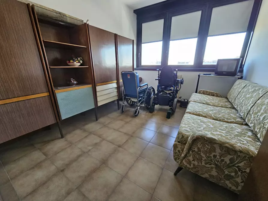 Immagine 17 di Appartamento in vendita  in via pirandello a Savona