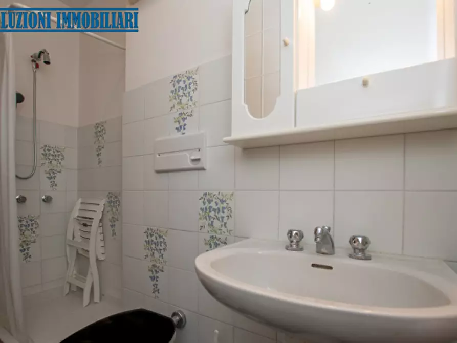 Immagine 36 di Appartamento in vendita  in via pirandello a Savona