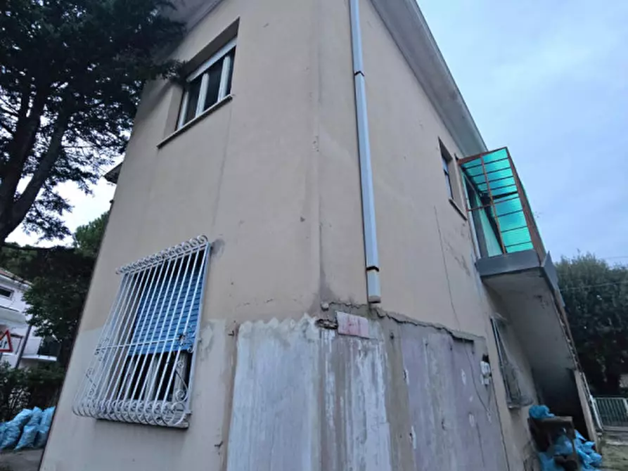 Immagine 17 di Appartamento in vendita  in via sicilia 24 a Rimini