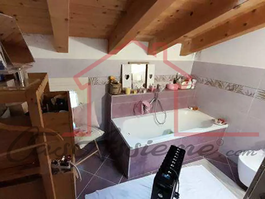 Immagine 8 di Villetta a schiera in vendita  in Via Bodi a Cassola