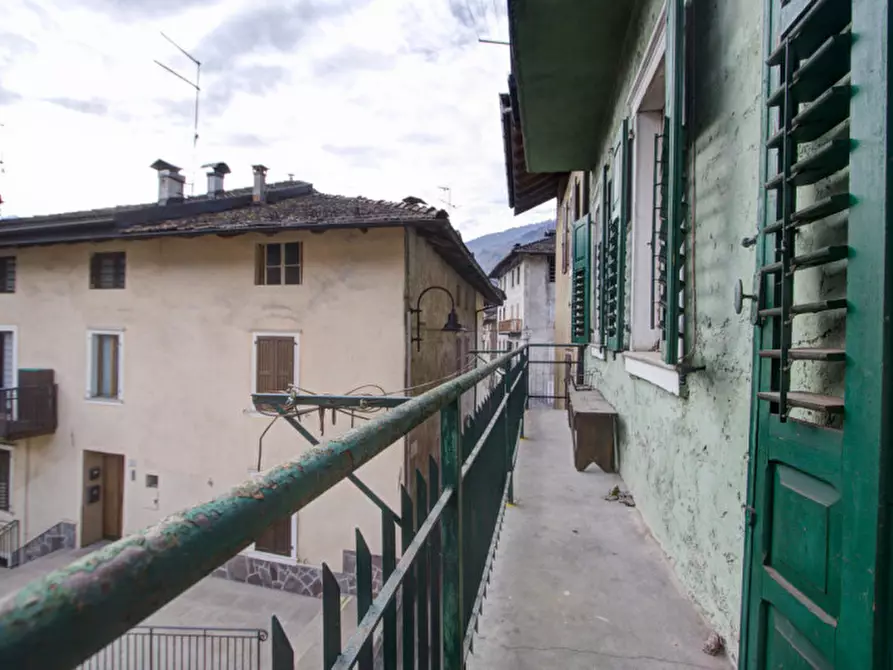 Immagine 2 di Appartamento in vendita  in Via Conci a Porte Di Rendena