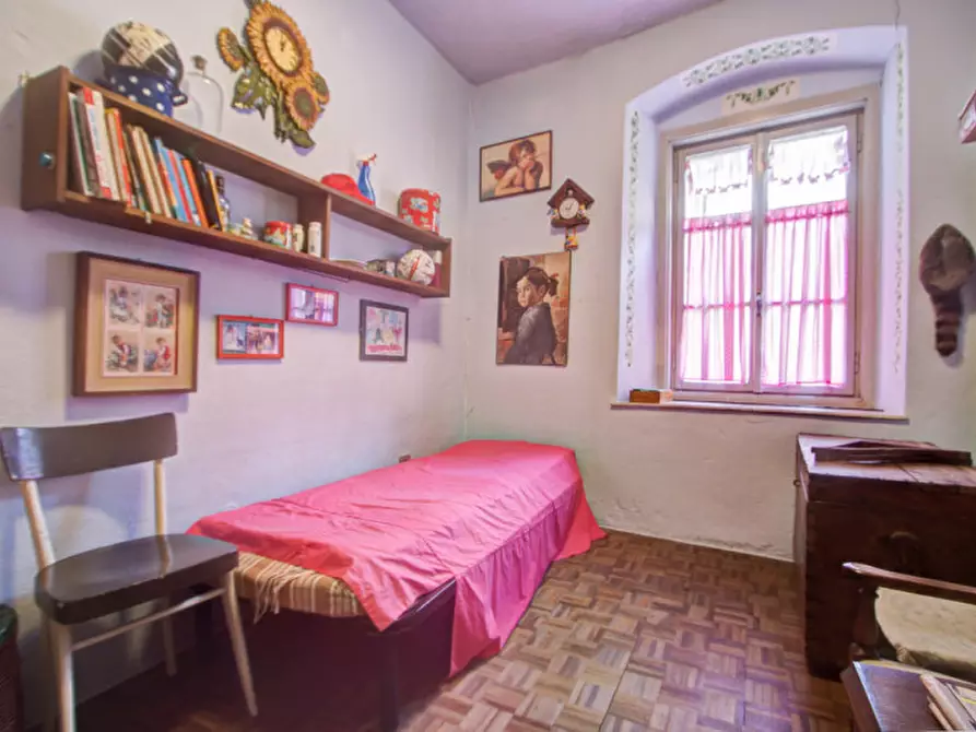 Immagine 9 di Appartamento in vendita  in Via Conci a Porte Di Rendena