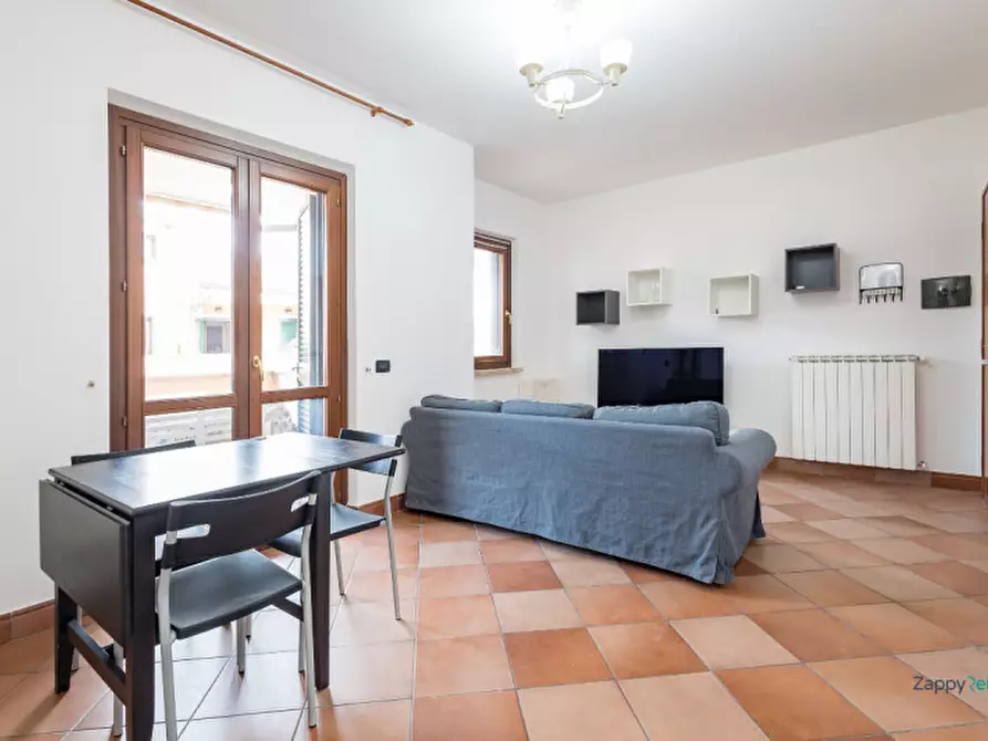 Immagine 5 di Appartamento in affitto  in Via Pomarolo a Roma