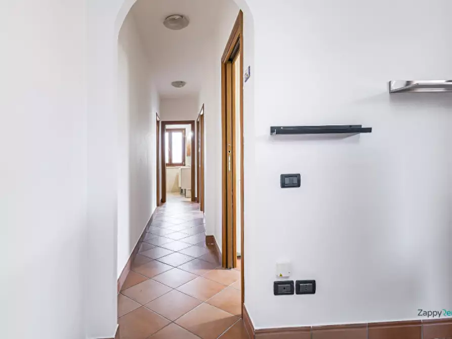 Immagine 9 di Appartamento in affitto  in Via Pomarolo a Roma