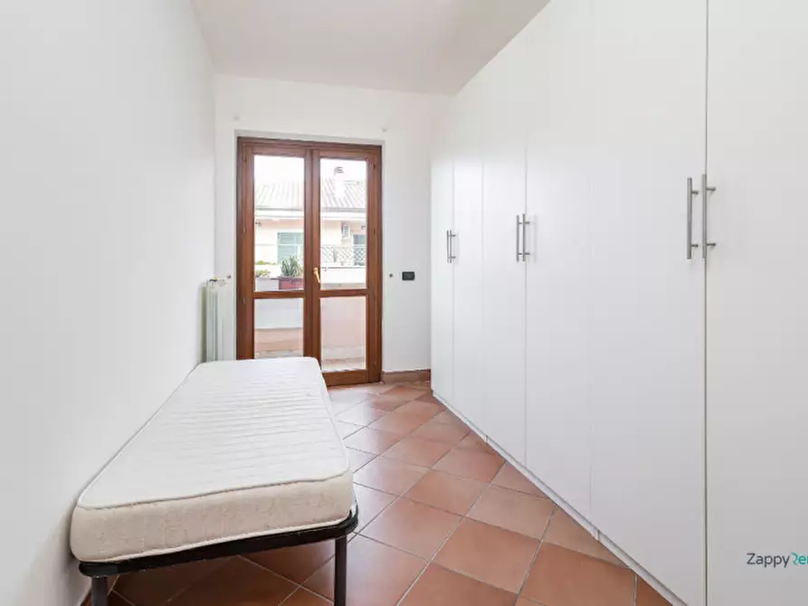 Immagine 17 di Appartamento in affitto  in Via Pomarolo a Roma