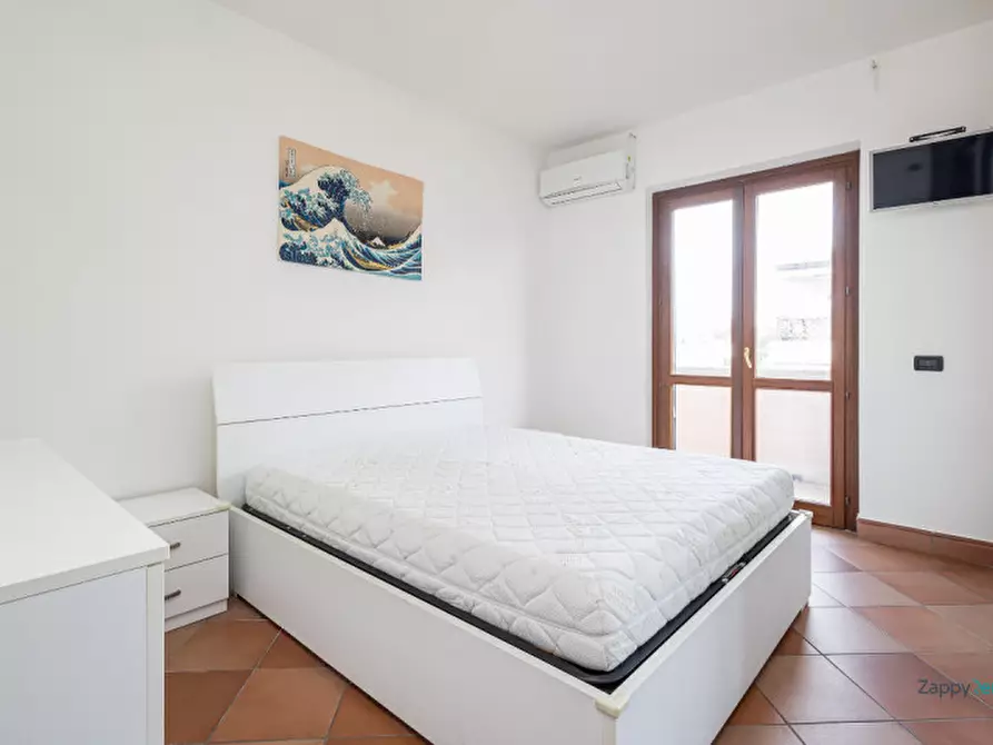 Immagine 21 di Appartamento in affitto  in Via Pomarolo a Roma