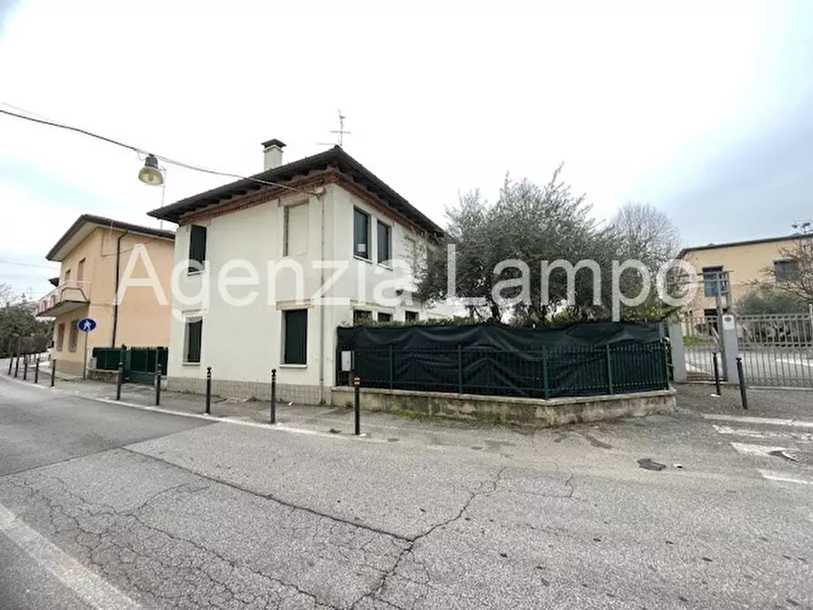 Immagine 13 di Casa indipendente in vendita  in Via degli Spalti 15 a Portogruaro