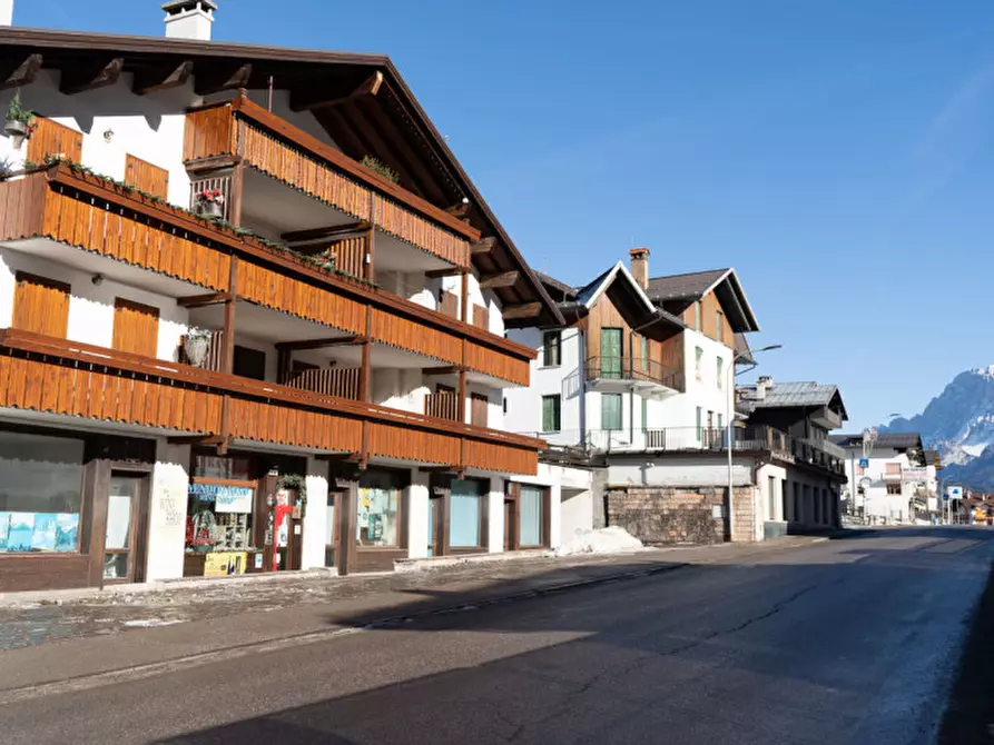 Immagine 2 di Appartamento in vendita  in via Murer a Falcade