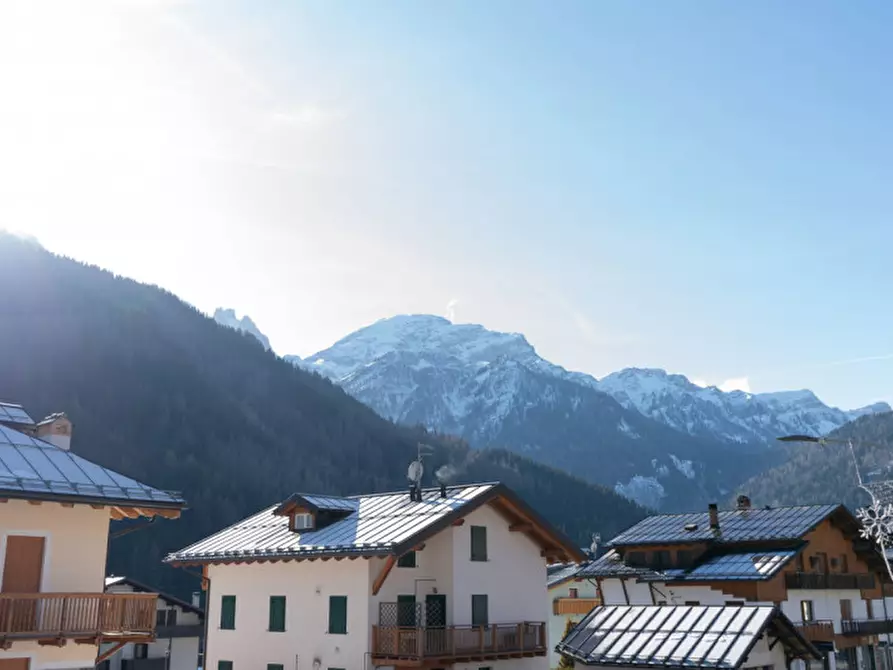 Immagine 9 di Appartamento in vendita  in via Murer a Falcade