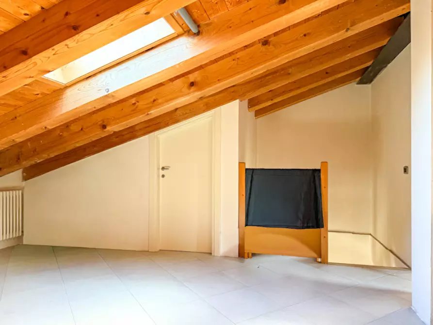 Immagine 21 di Appartamento in vendita  in Via Giorgione a Asolo