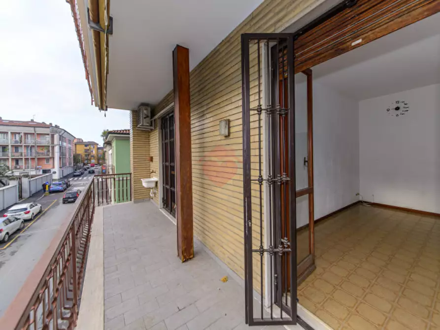 Immagine 11 di Appartamento in vendita  in Via Giacomo Matteotti 25 a Gorgonzola