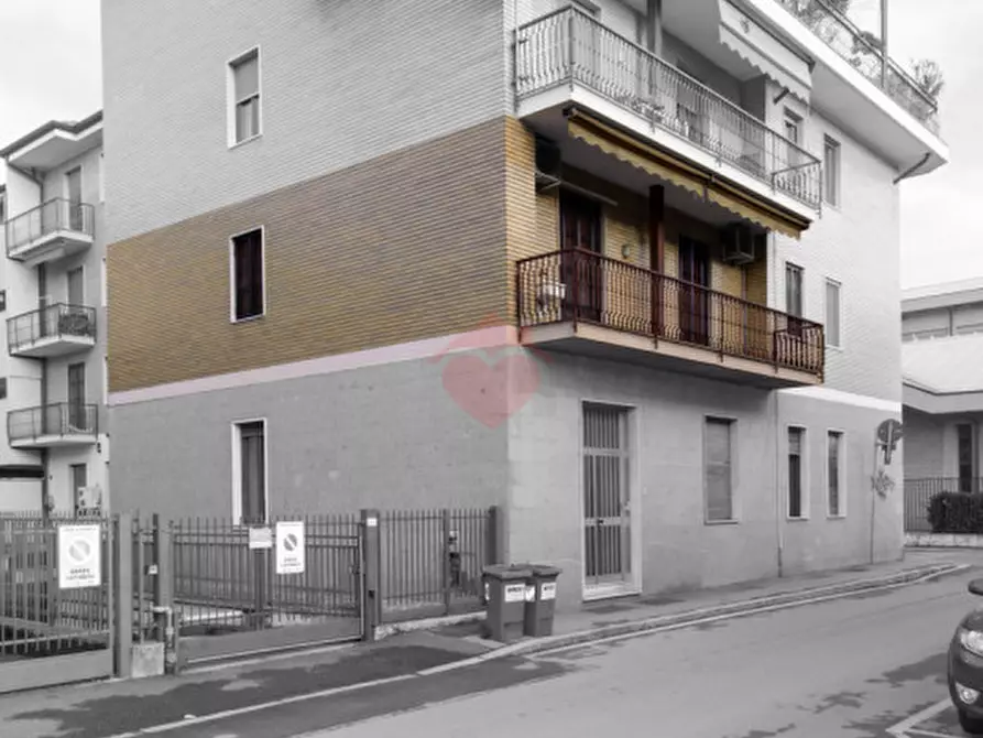 Immagine 61 di Appartamento in vendita  in Via Giacomo Matteotti 25 a Gorgonzola