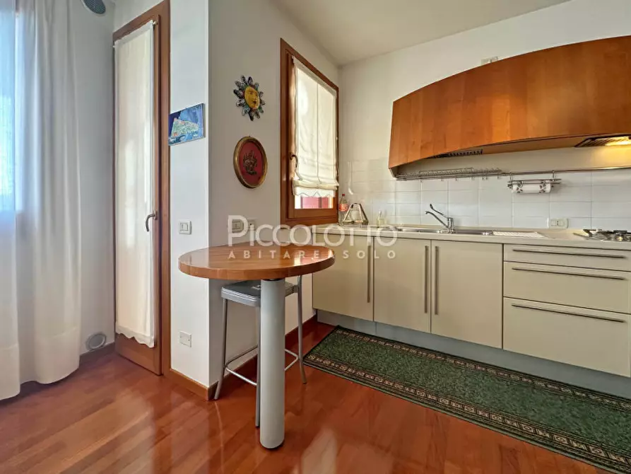 Immagine 6 di Appartamento in vendita  in via Tuna a Asolo