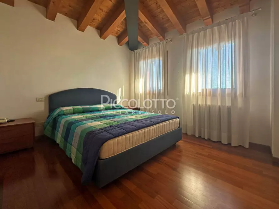 Immagine 11 di Appartamento in vendita  in via Tuna a Asolo