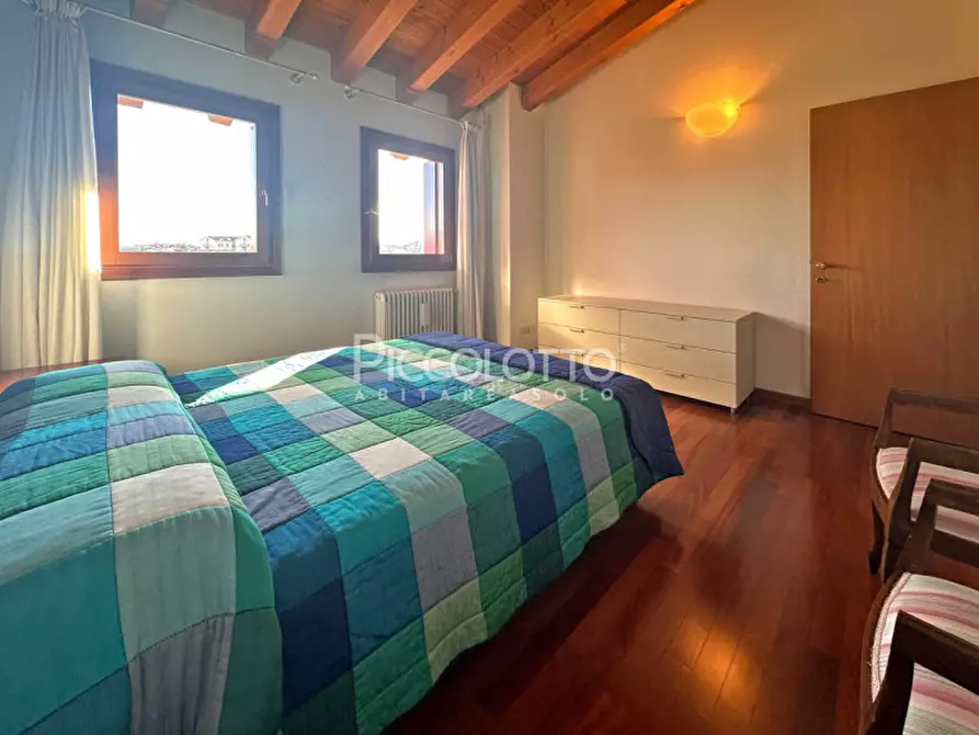 Immagine 12 di Appartamento in vendita  in via Tuna a Asolo