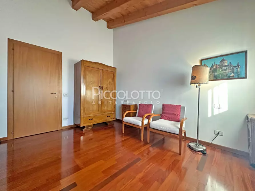 Immagine 17 di Appartamento in vendita  in via Tuna a Asolo