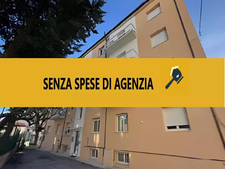 Immagine 2 di Appartamento in vendita  in via Lorenzo Lotto 8 a Recanati