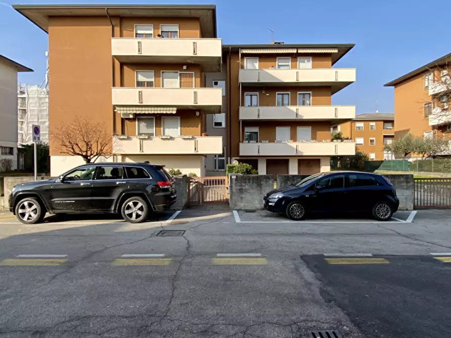 Immagine 1 di Appartamento in vendita  in Via dei Bersaglieri a Torri Di Quartesolo