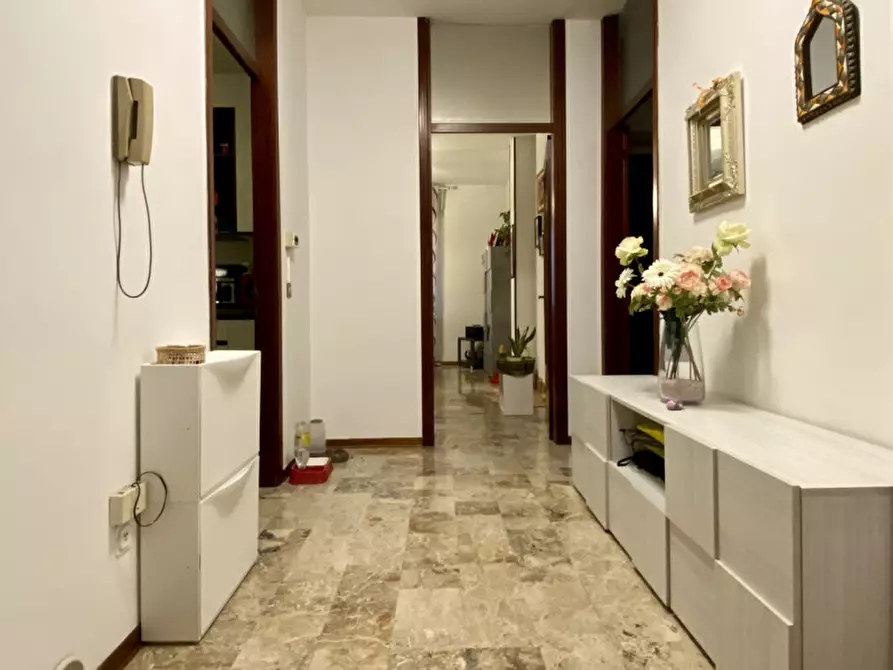 Immagine 4 di Appartamento in vendita  in Via dei Bersaglieri a Torri Di Quartesolo