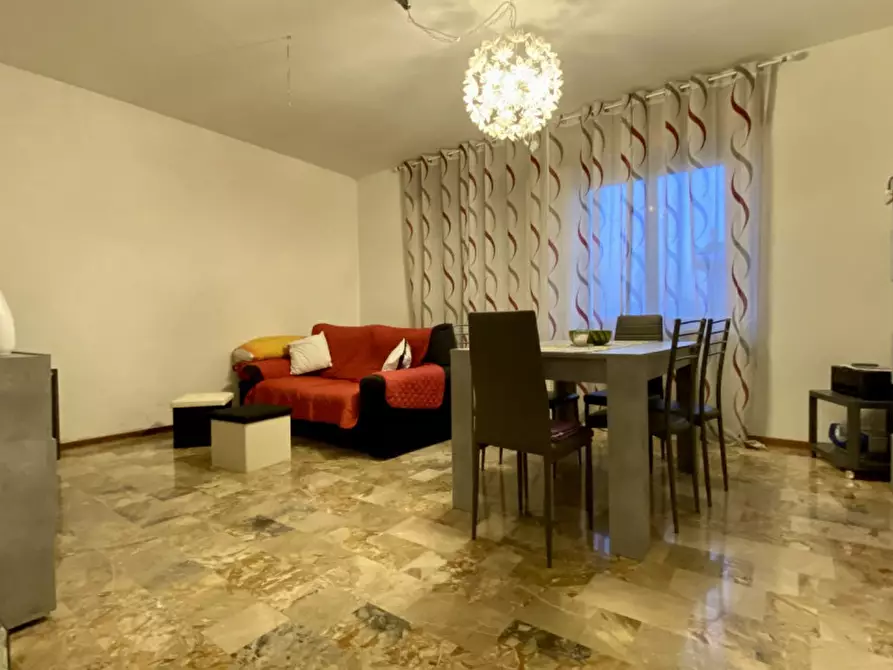 Immagine 9 di Appartamento in vendita  in Via dei Bersaglieri a Torri Di Quartesolo