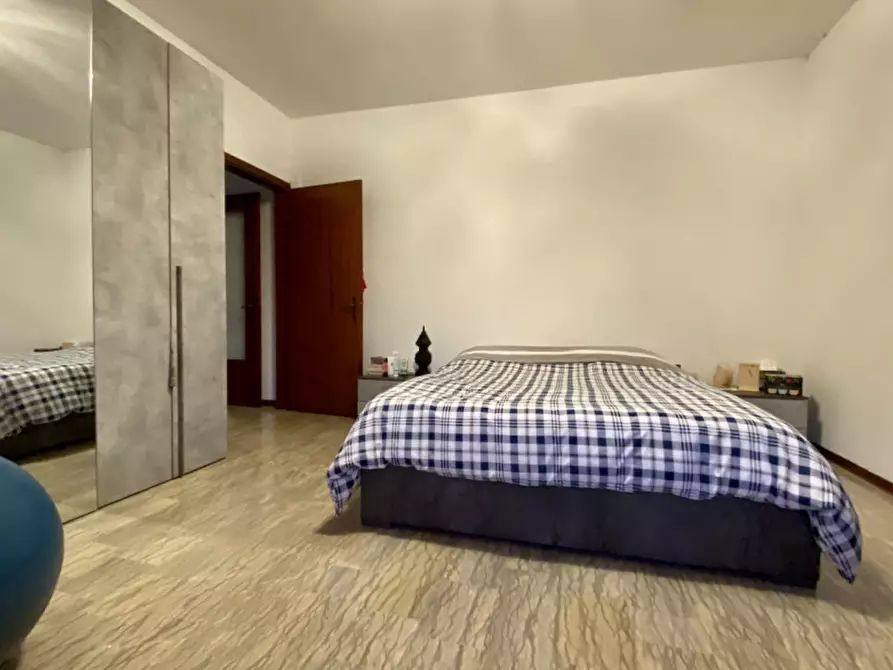 Immagine 16 di Appartamento in vendita  in Via dei Bersaglieri a Torri Di Quartesolo