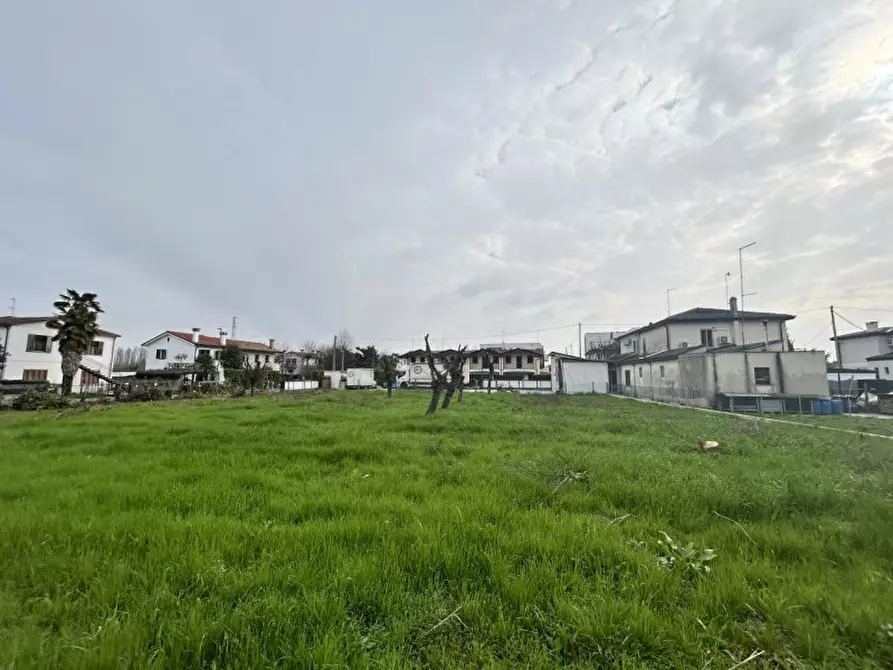 Immagine 1 di Terreno in vendita  in Via baldana a Fiesso D'artico