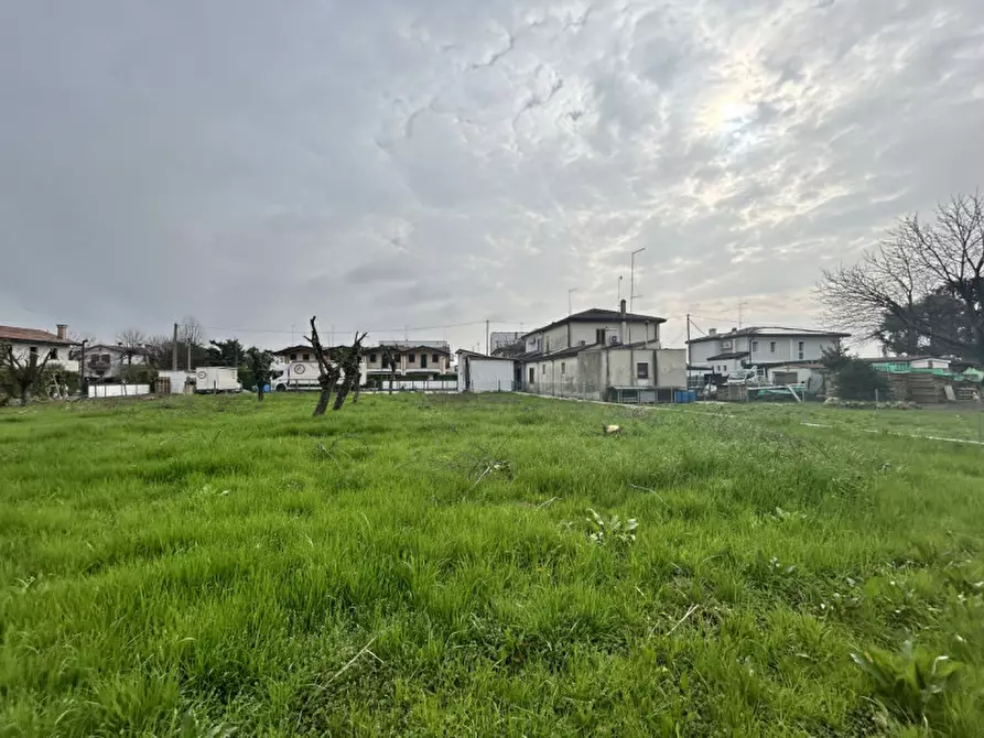 Immagine 6 di Terreno in vendita  in Via baldana a Fiesso D'artico