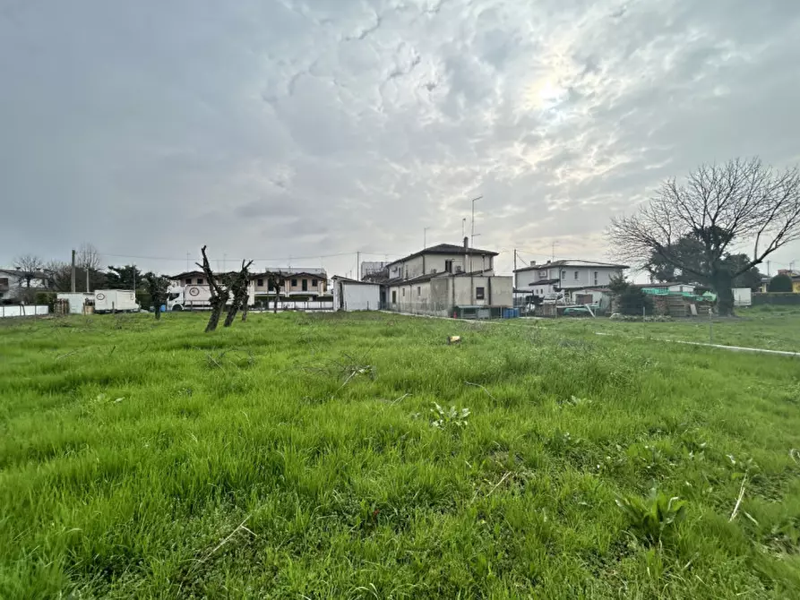 Immagine 7 di Terreno in vendita  in Via baldana a Fiesso D'artico